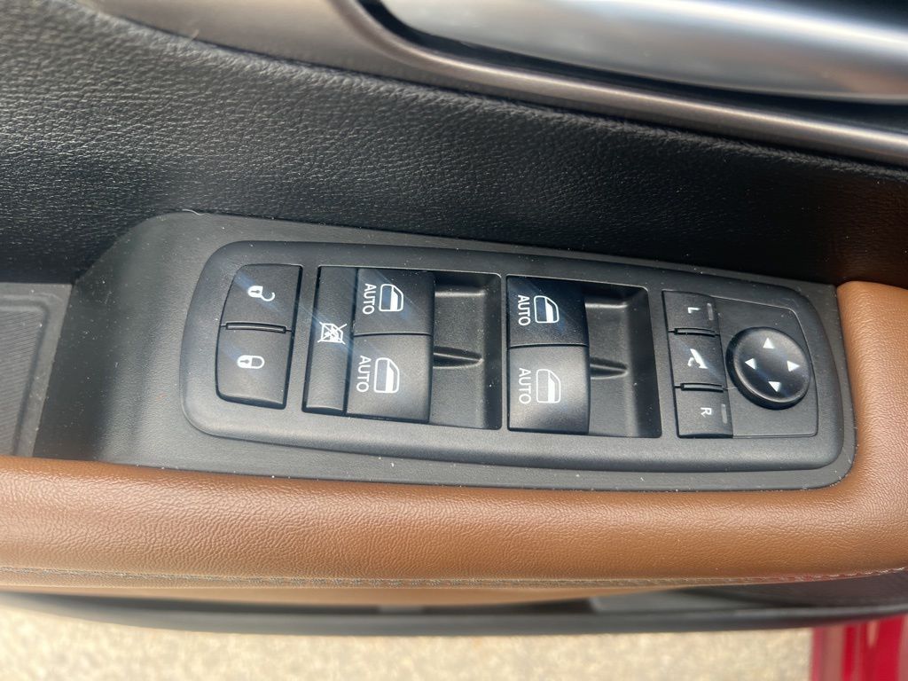 2018 Chrysler Pacifica Limited photo