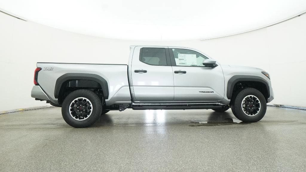Thumbnail: 2025 Toyota Tacoma - 15