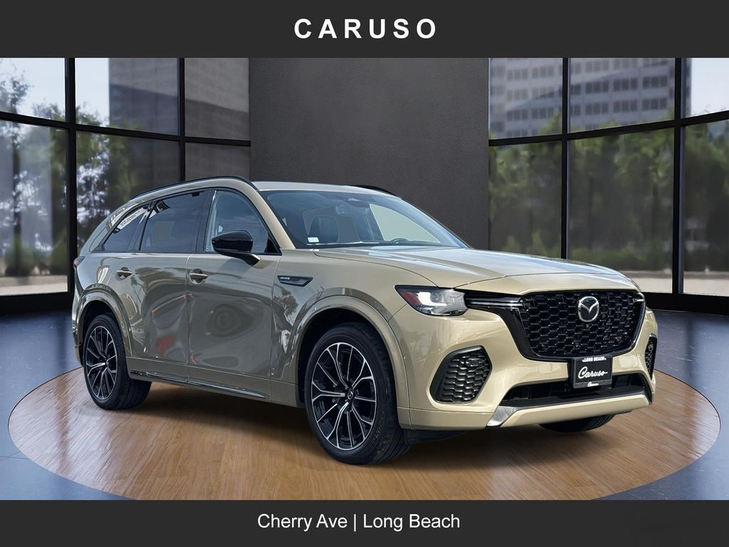 2025 Mazda CX-70