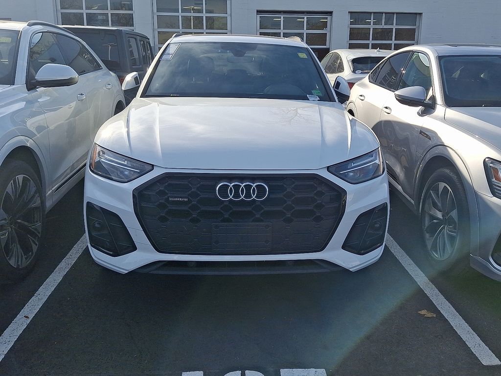 Thumbnail: 2025 Audi Q5 - 2