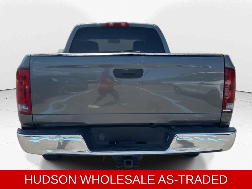 2005 Mineral Gray Metallic Clearcoat Dodge Ram 2500 ST RWD Truck