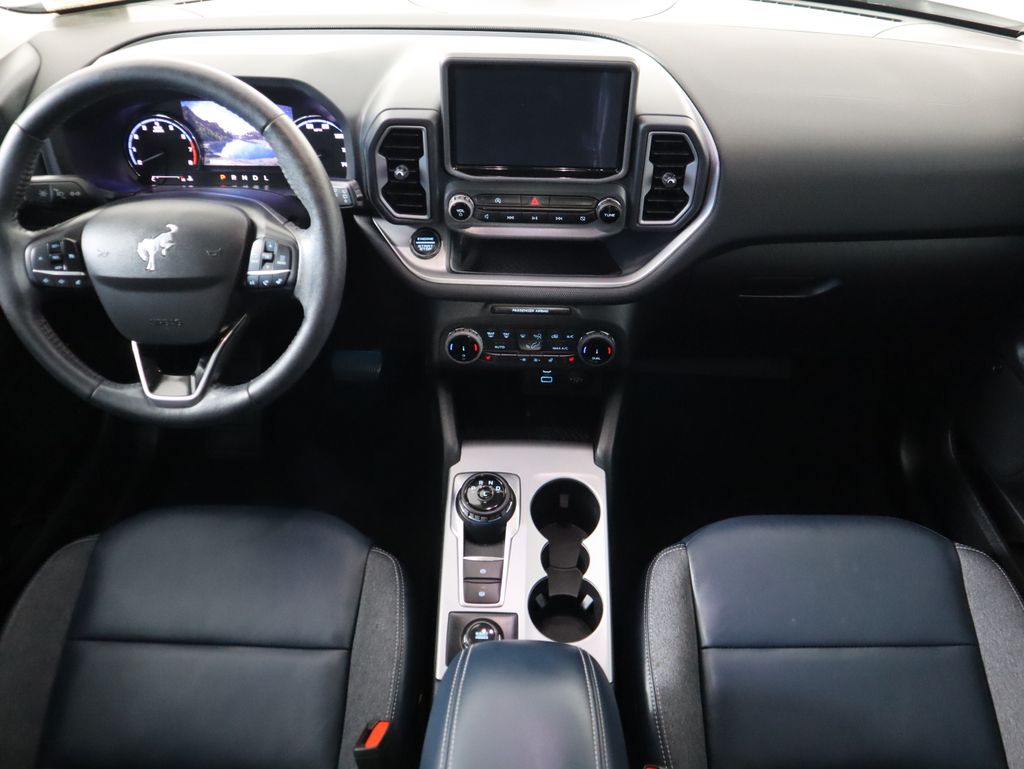 Thumbnail: 2022 Ford Bronco Sport - 13