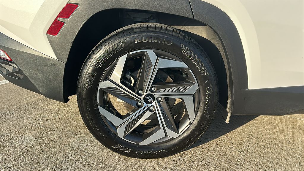 2024 Hyundai Tucson Limited White at Big Star Chrysler Jeep Dodge Ram 