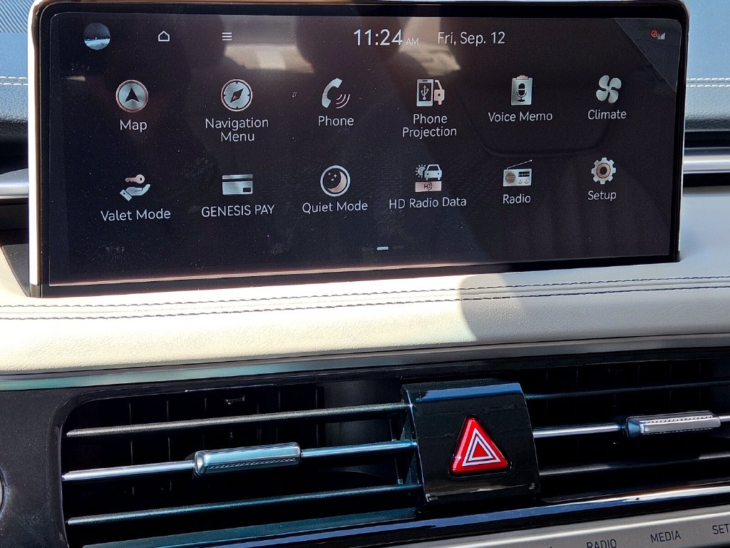 New 2026 Silver Genesis 2.5T Prestige image 25