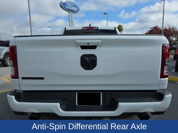 2022 Ram 1500 Big Horn Crew Cab 4x2 5'7" Box