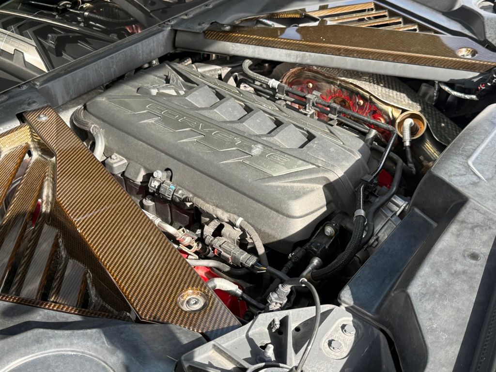 Used 2020 Gray Chevrolet Stingray image 59