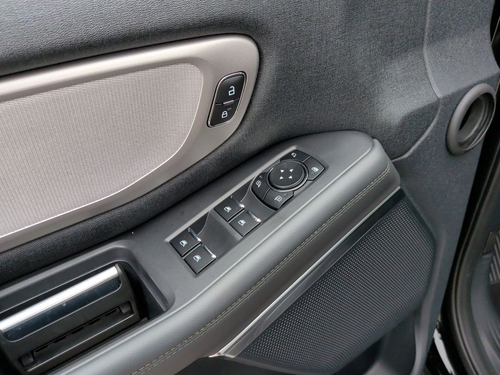 2026 Ford Expedition Max Active - 10