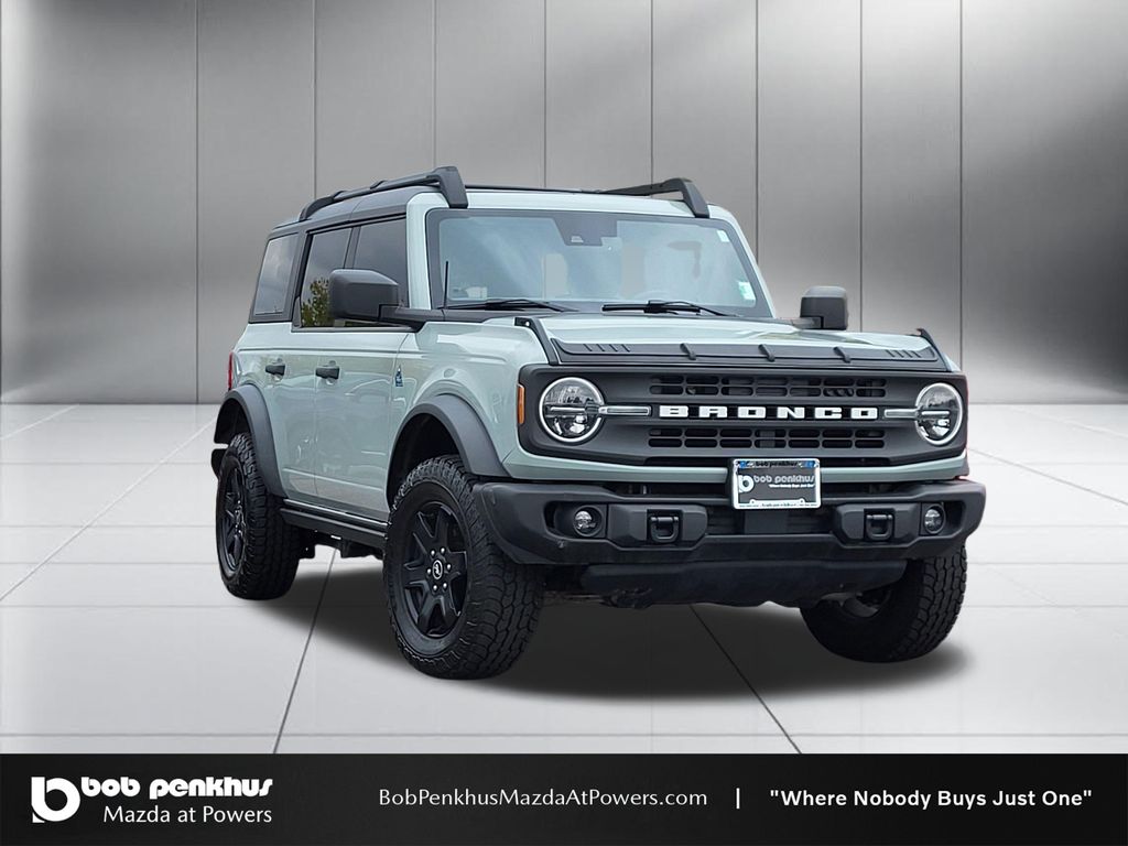 2023 Ford Bronco 4-Door Black Diamond