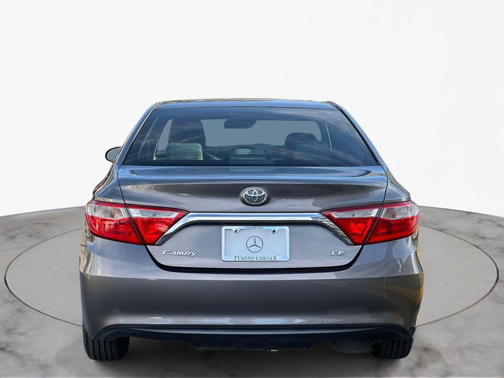 2015 Toyota Camry LE 5