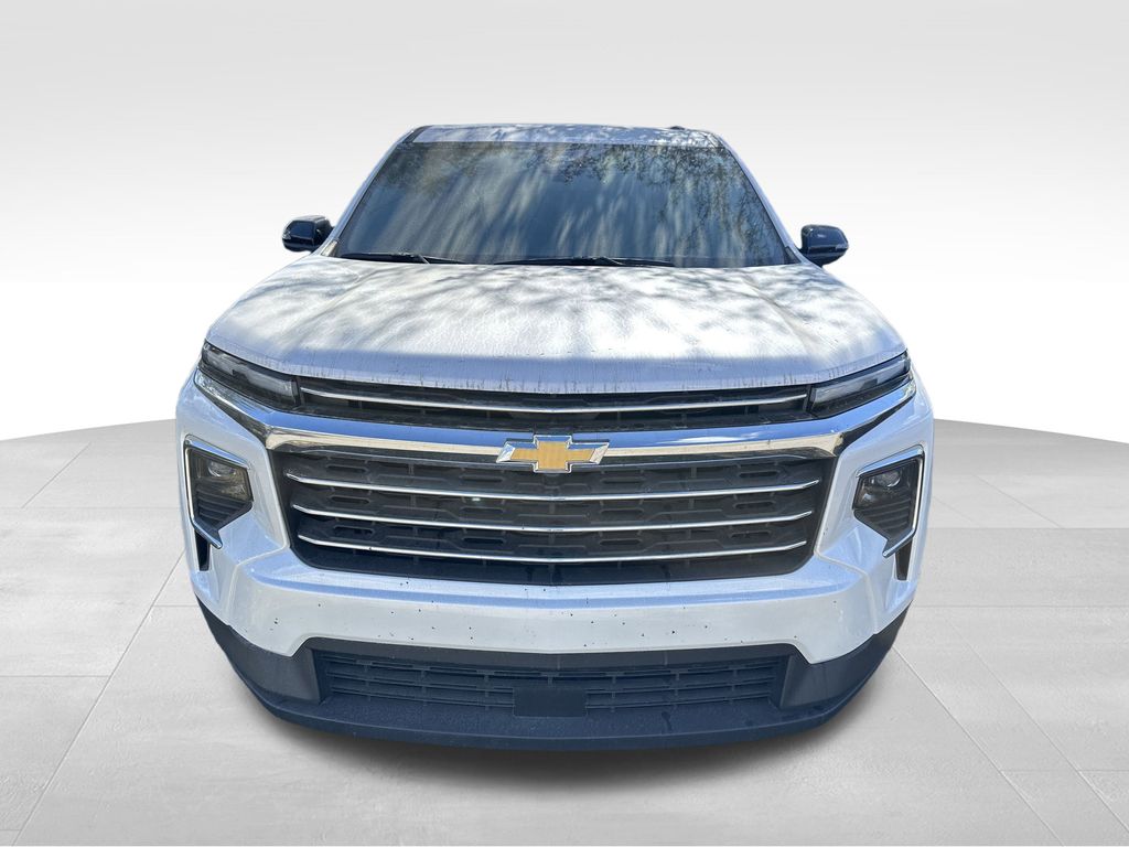 used 2025 Chevrolet Traverse car, priced at $37,791