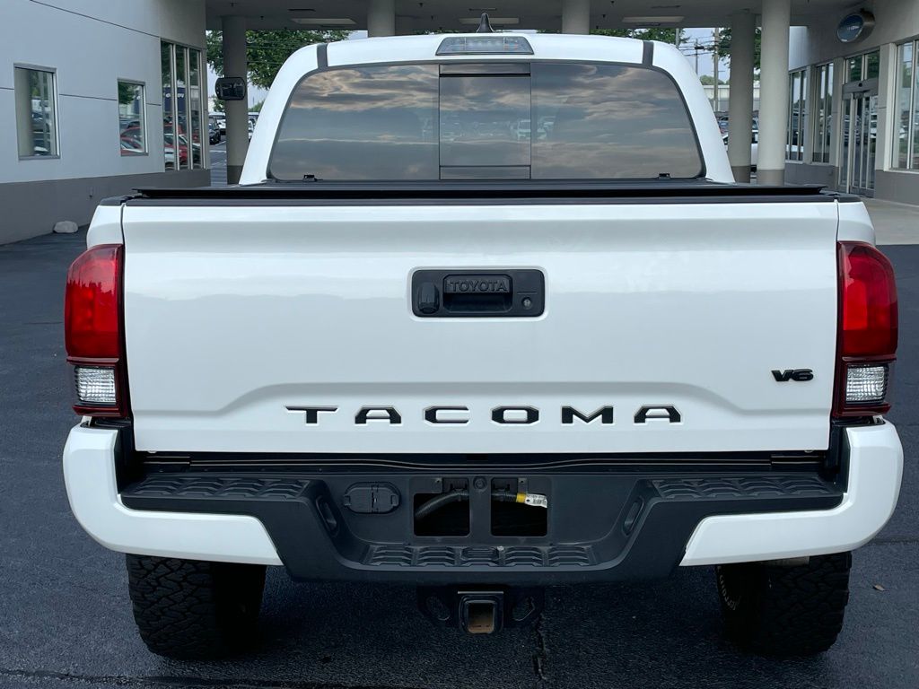 2022 Toyota Tacoma SR5 4
