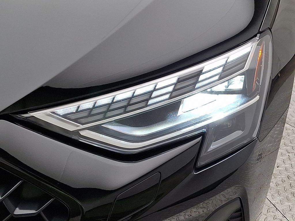 Thumbnail: 2025 Audi A3 - 9