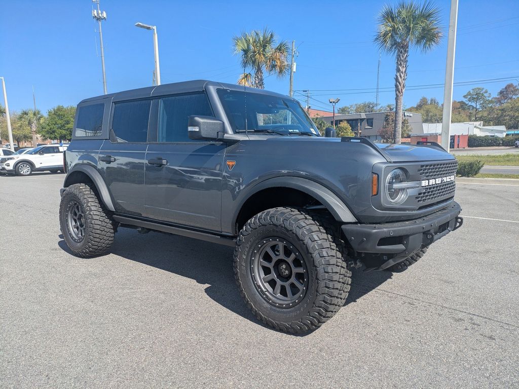 2025 Ford Bronco Badlands