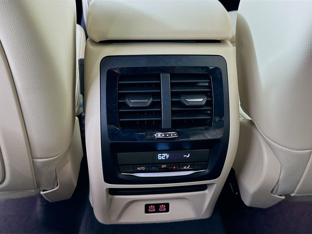 Thumbnail: 2022 BMW X3 - 26