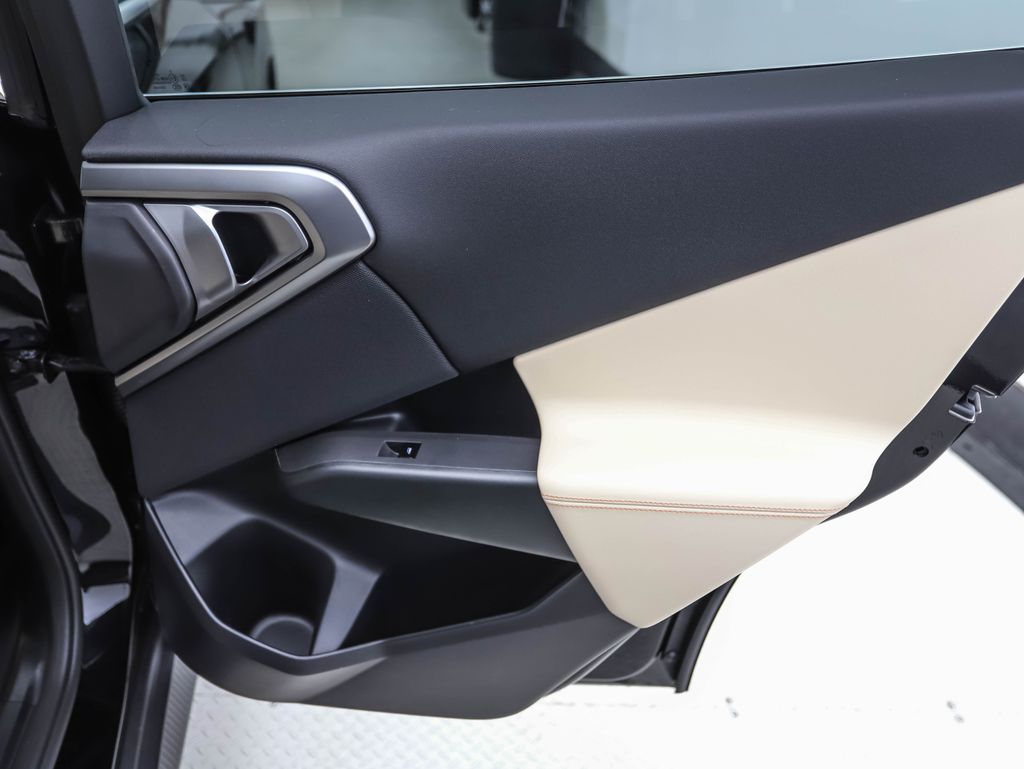 Thumbnail: 2026 BMW X3 - 24