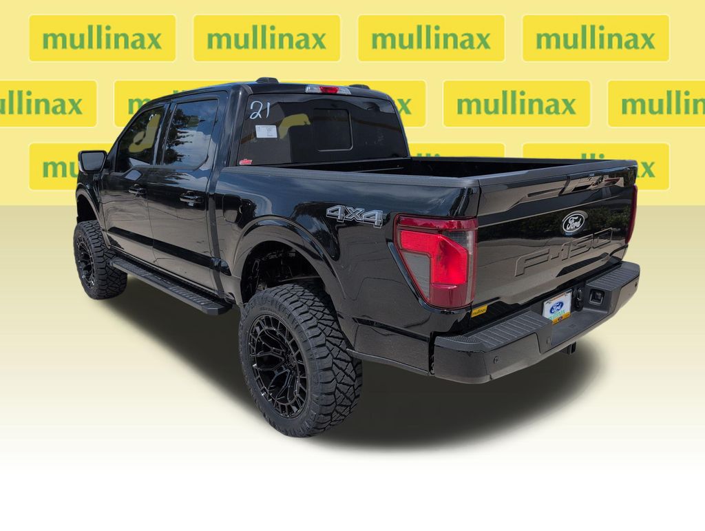 New 2026 Black Ford XLT image 9
