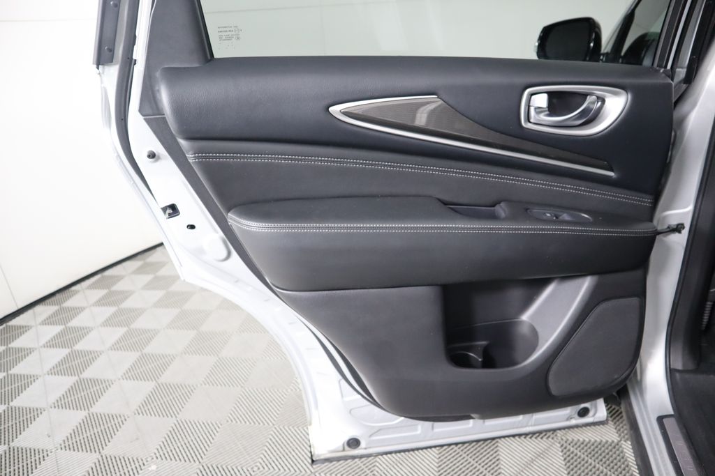2019 INFINITI QX60 Pure 26