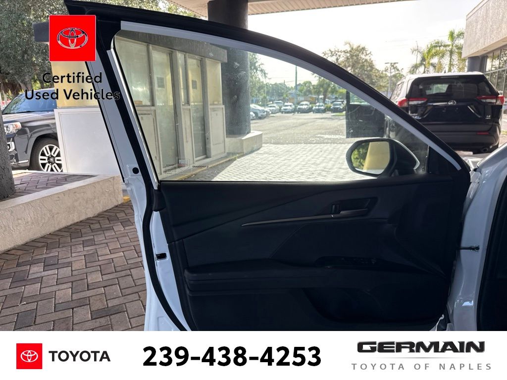 Certified Used 2025 White Toyota SE image 13