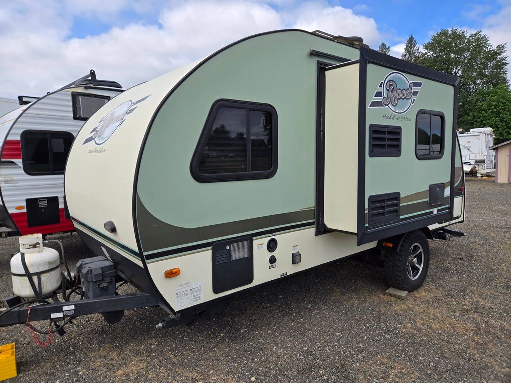 2015 Green Forest River R-POD 181G RV
