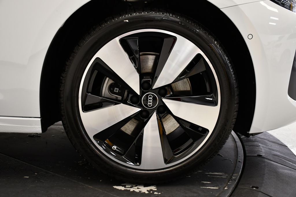 Thumbnail: 2025 Audi A5 - 16