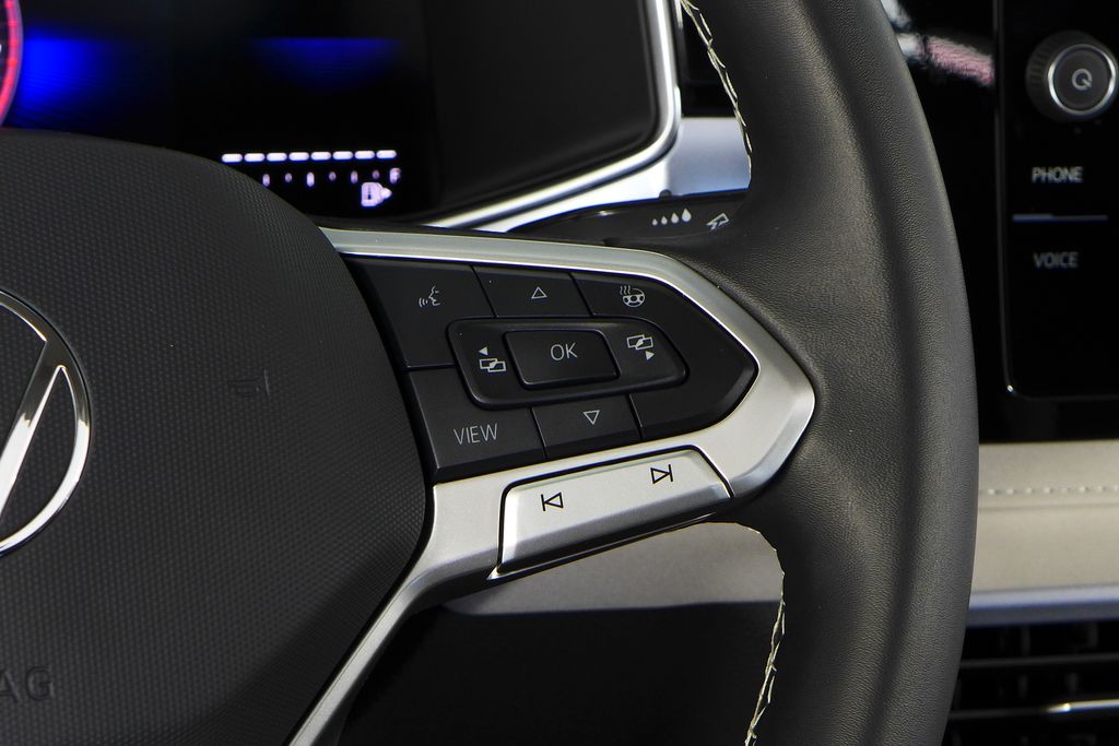 Thumbnail: 2025 Volkswagen Taos - 28