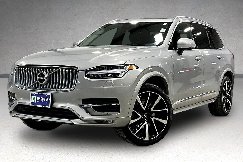 Silver Dawn Metallic 2023 Volvo XC90 B5 Plus Bright Theme AWD SUV / Crossover All-Wheel Drive Automatic