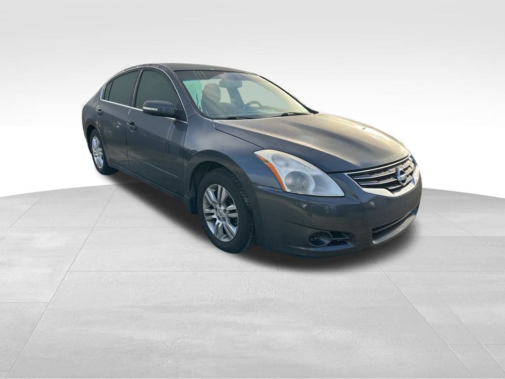 2012 Nissan Altima 2.5 SL 3