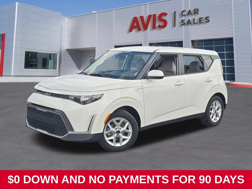 Snow White Pearl 2025 Kia Soul SUV / Crossover Front-Wheel Drive Continuously Variable Transmission