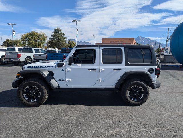 2024 Jeep Wrangler Rubicon 4xe 8