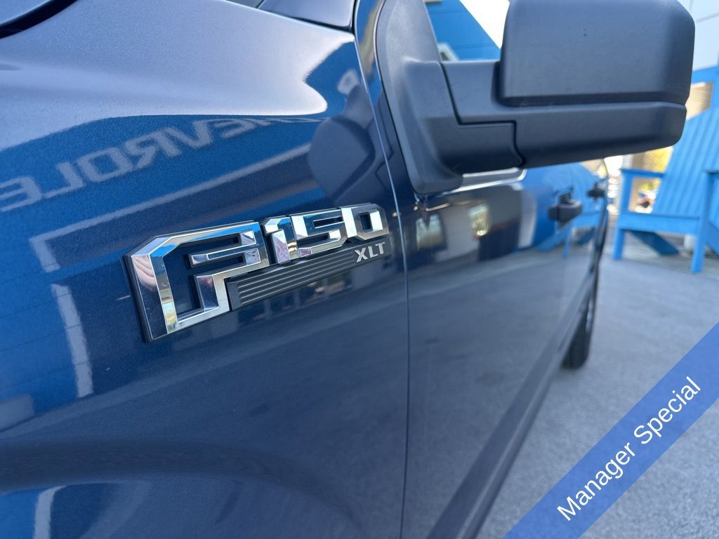 2019 Ford F-150 XLT photo
