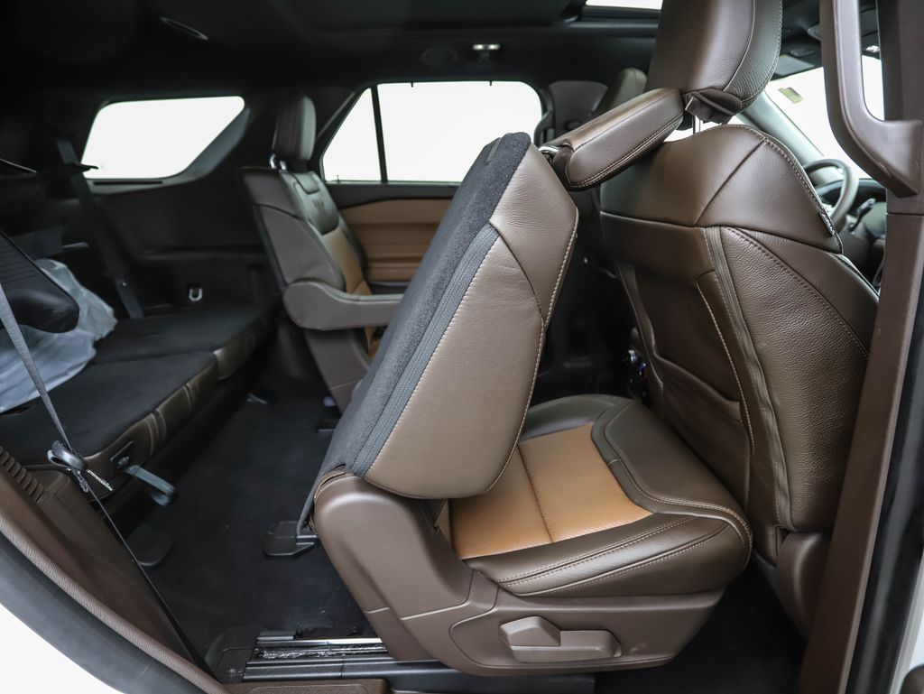 Thumbnail: 2023 Ford Explorer - 29