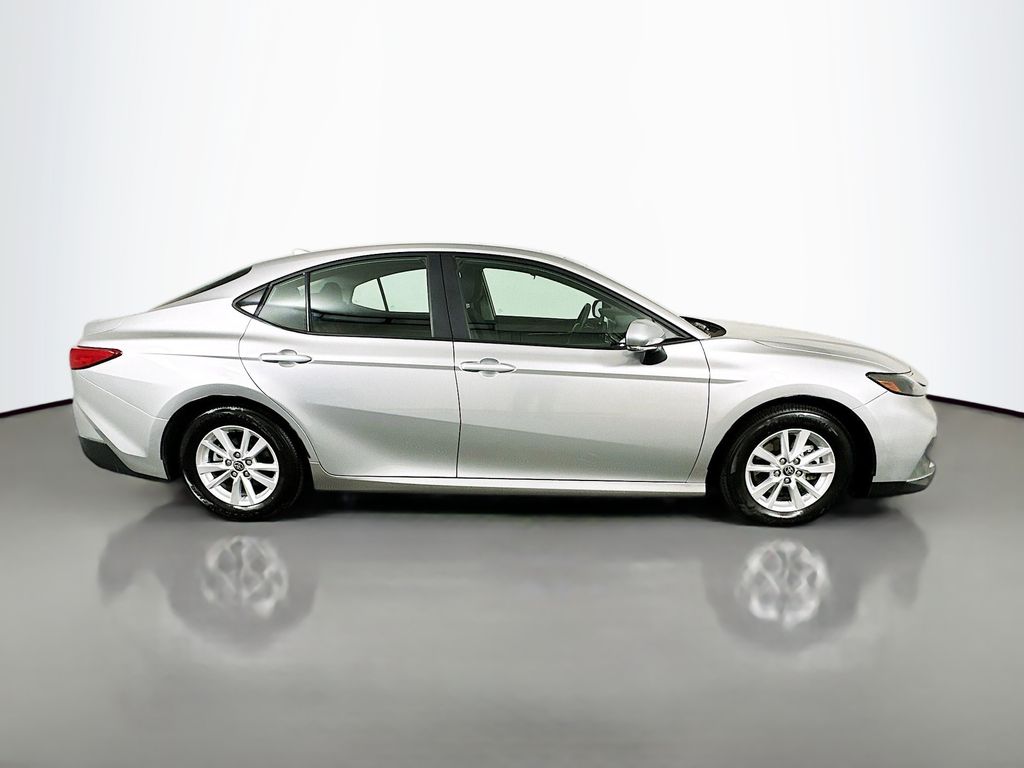 Thumbnail: 2025 Toyota Camry - 4