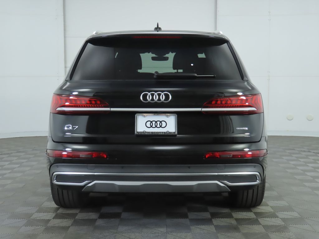 2023 Audi Q7  6