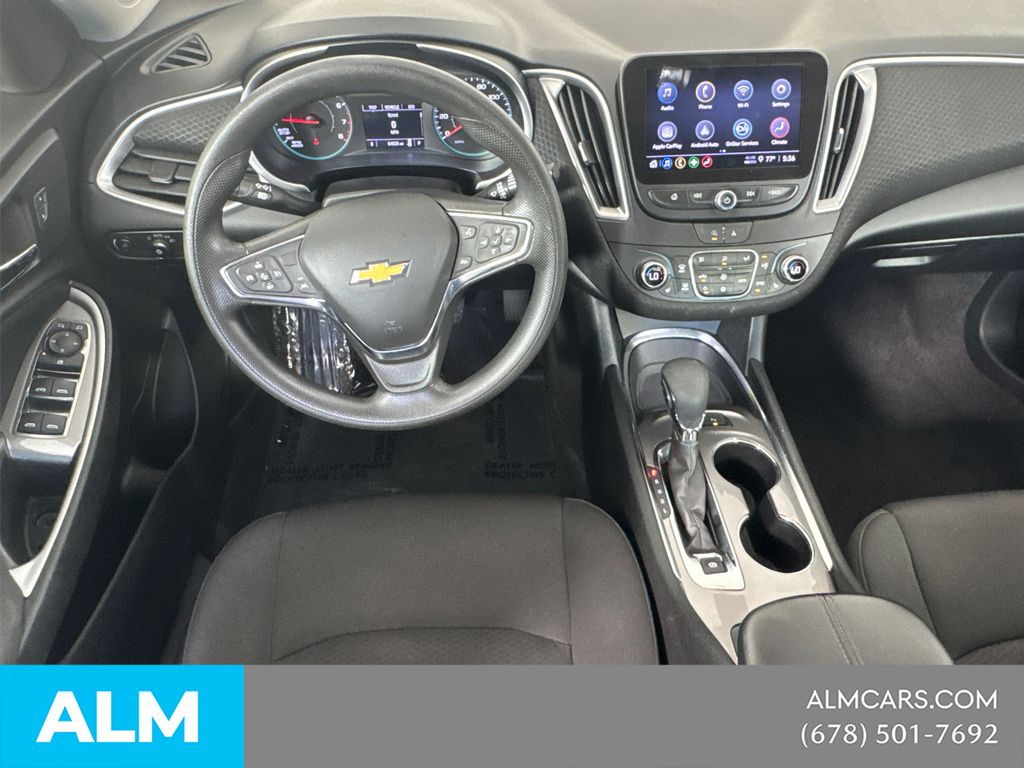 Used 2024 Gray Chevrolet LT image 26