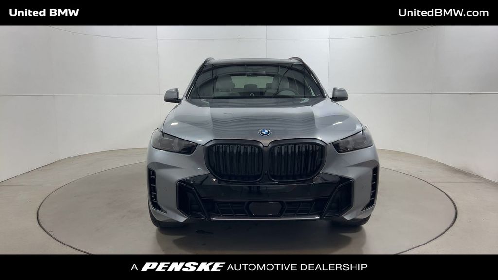2026 BMW X5 xDrive50e 3