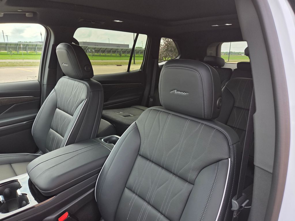 2027 Buick Enclave Avenir