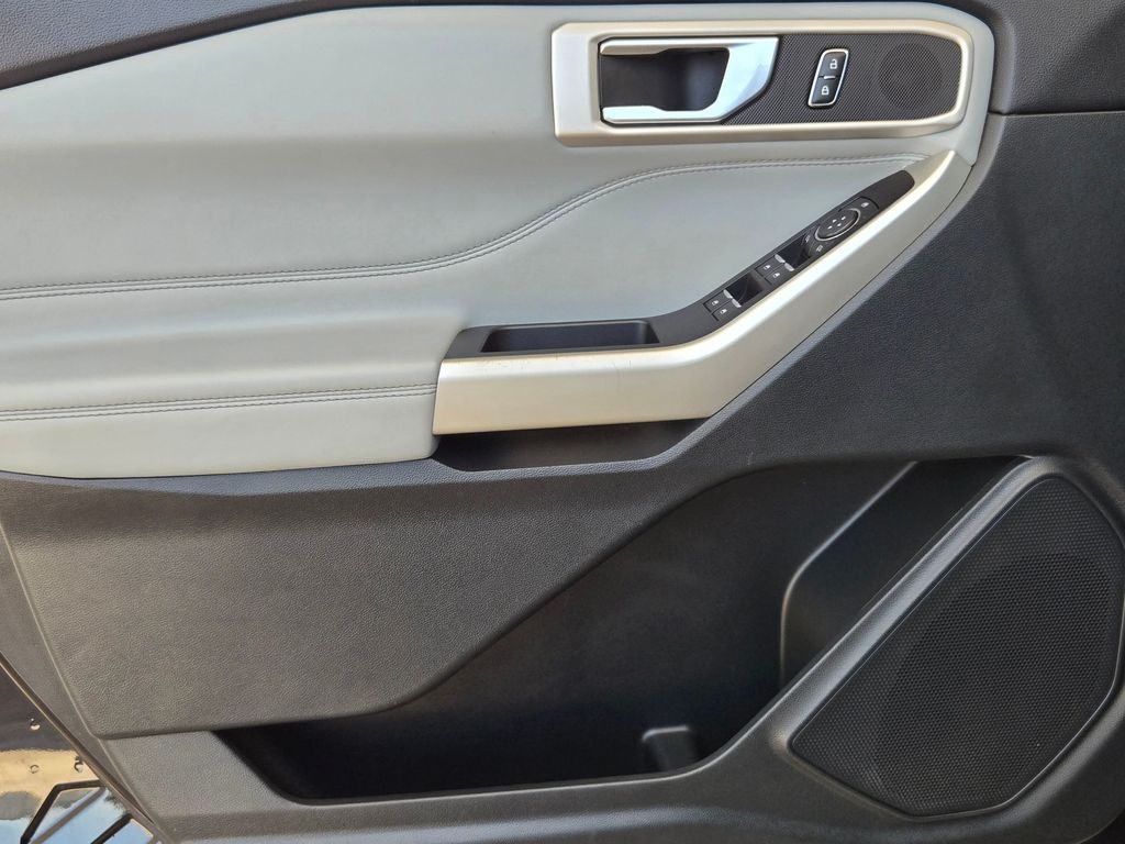 Used 2021 Ford Explorer SUV