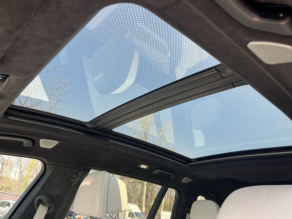 Thumbnail: 2023 BMW X7 - 20