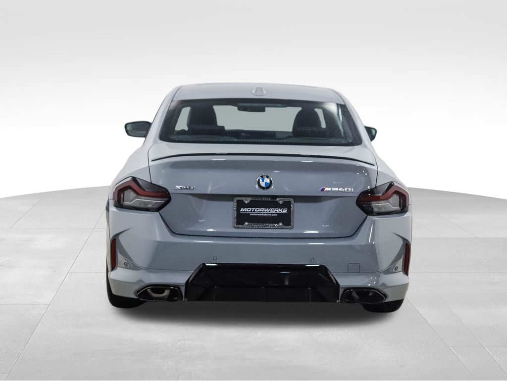 Thumbnail: 2026 BMW 2 Series - 4