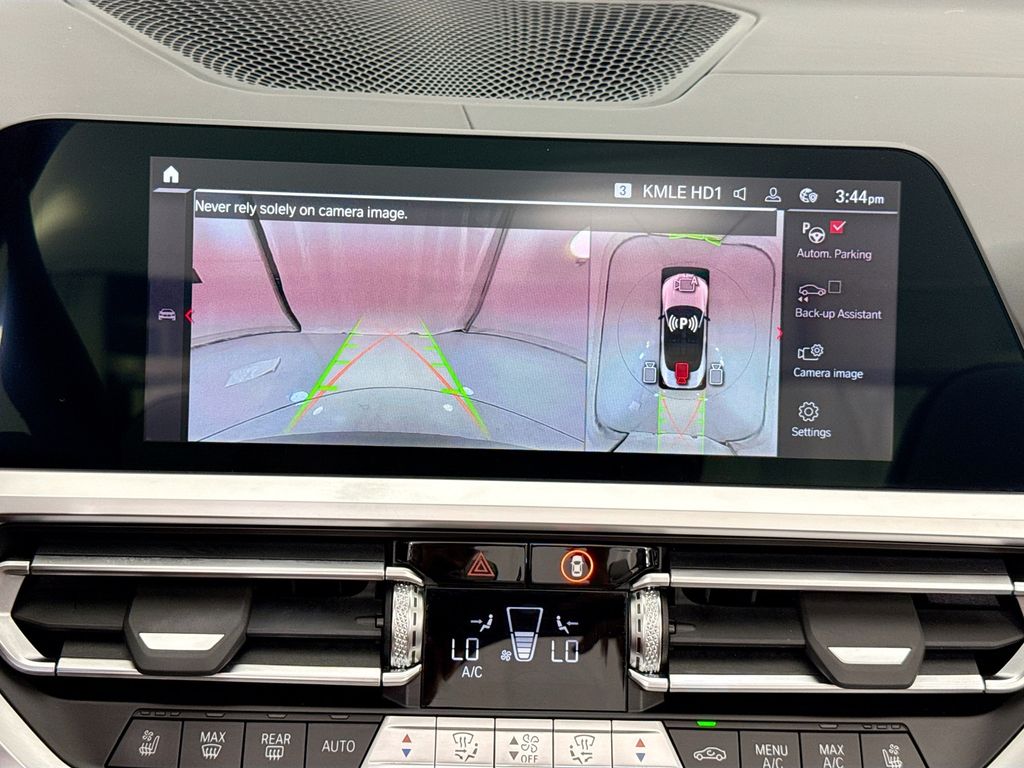 Thumbnail: 2022 BMW M4 - 15