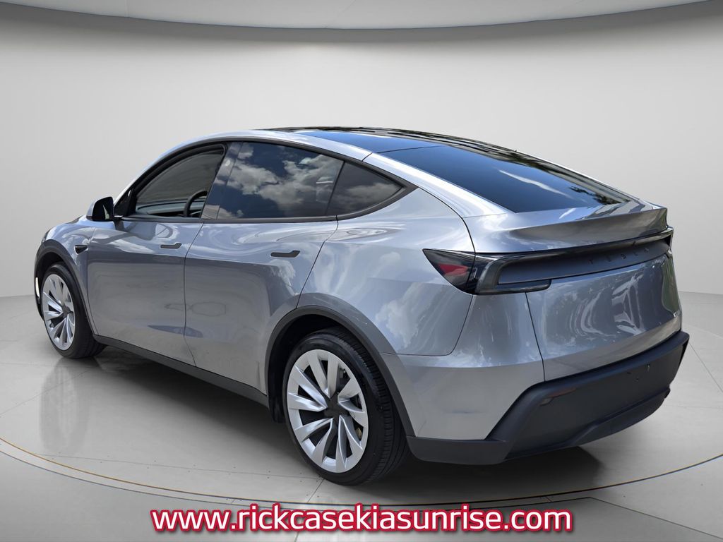 2026 Tesla Model Y - $43,772