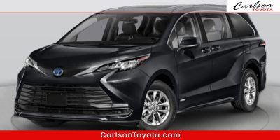 2026 Toyota Sienna Woodland Edition 7-Passenger AWD