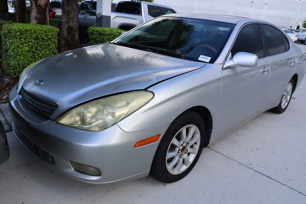 Thumbnail: 2002 Lexus ES - 2