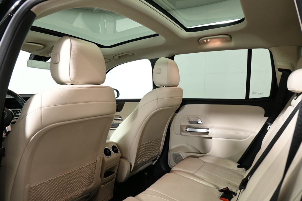 2021 Mercedes-Benz GLB 250 29
