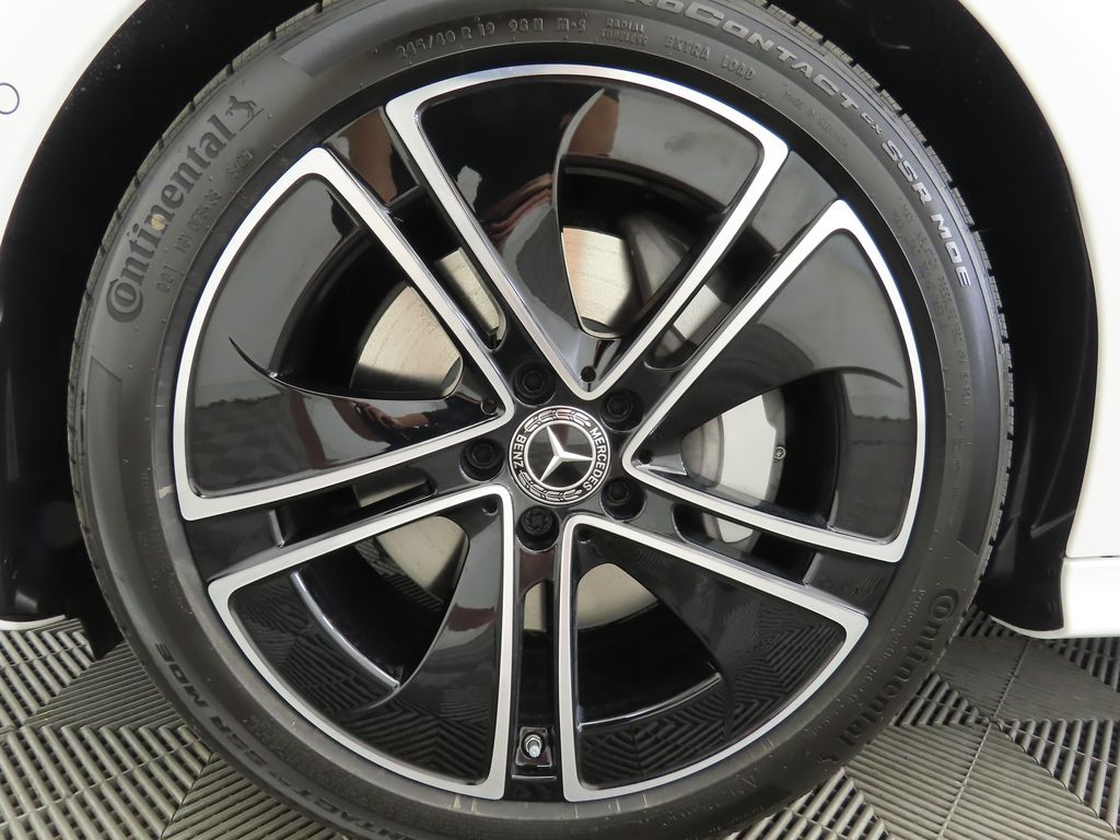 Thumbnail: 2026 Mercedes-Benz CLE - 28