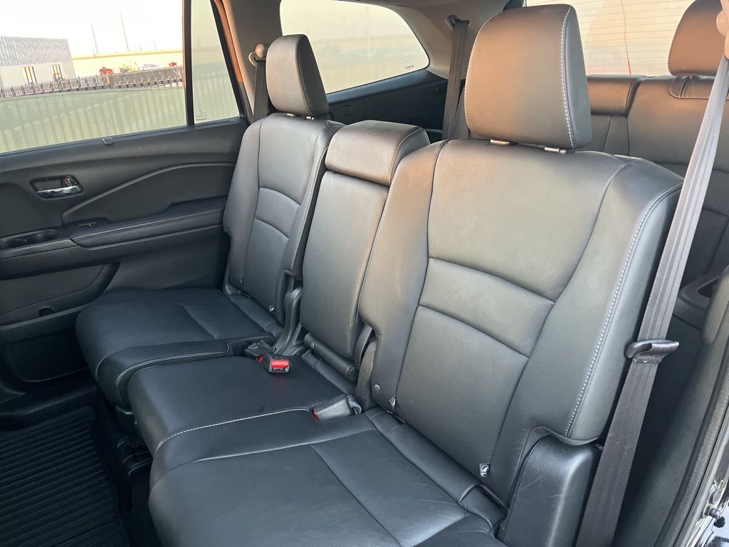 Thumbnail: 2022 Honda Pilot - 26