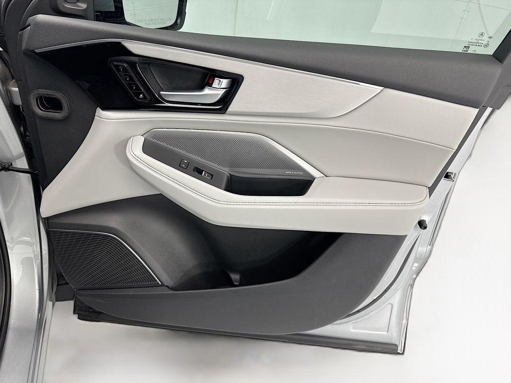 Thumbnail: 2026 Acura MDX - 26