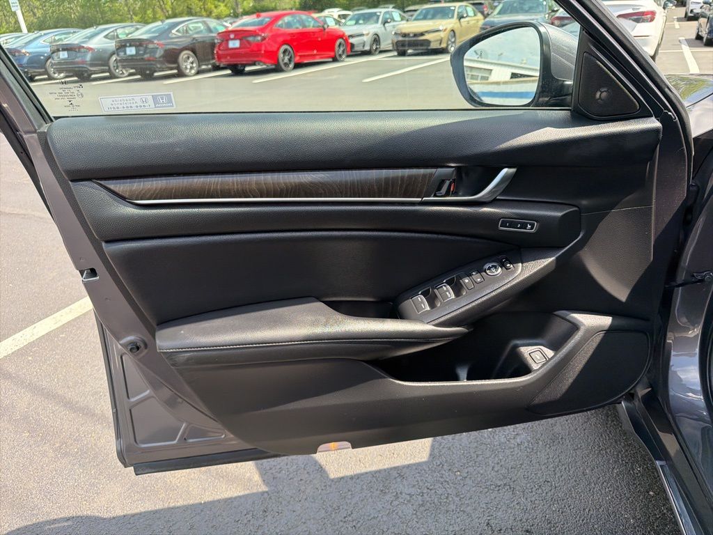 Thumbnail: 2021 Honda Accord - 18