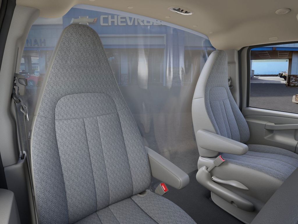 2025 Chevrolet Express 3500 Work Van