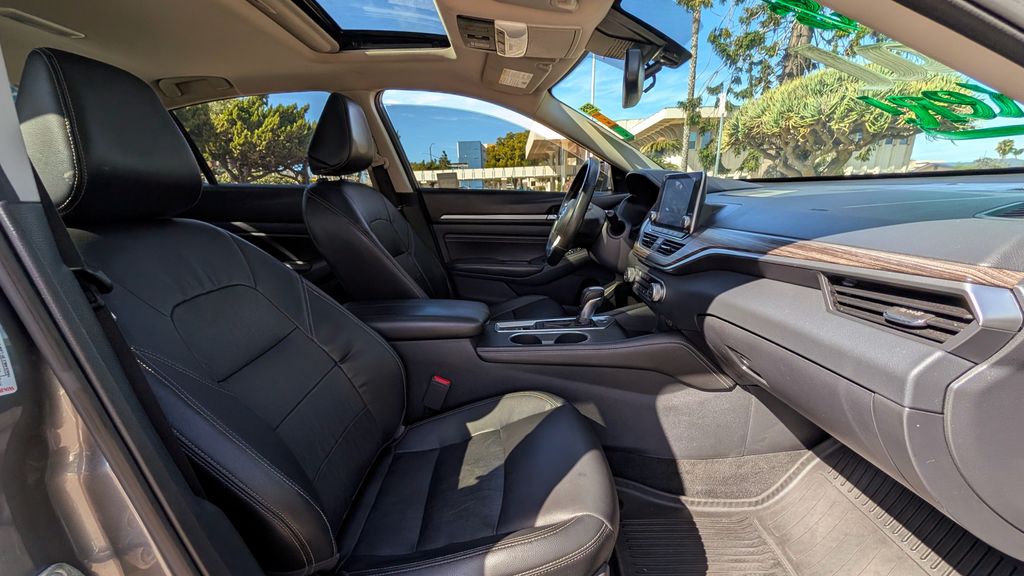 Used 2019 Nissan Altima 2.5 SL 4D Sedan